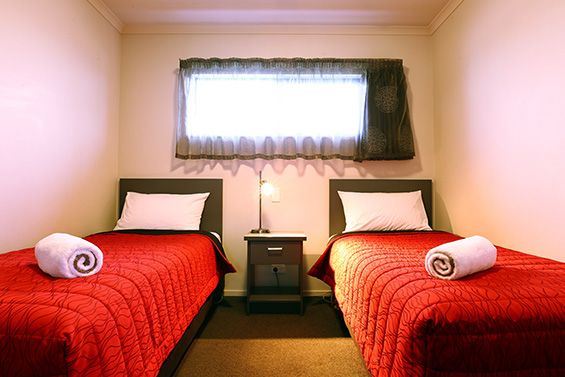 1-Bedroom Suite single beds