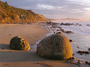 Moeraki Boulders